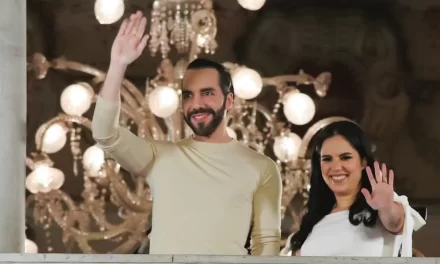 Nayib Bukele rieletto presidente a El Salvador