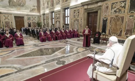 Papa Francesco: Nel percorrere la via della giustizia è necessario un coraggio senza protagonismi