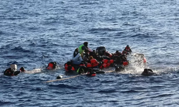 Bambina di 11 anni unica sopravvissuta di una barca di migranti naufragata al largo di Lampedusa.