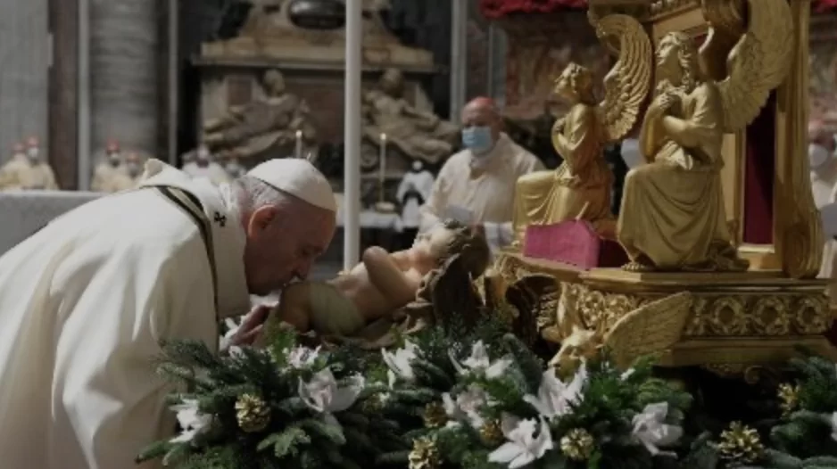 Il Natale secondo Papa Francesco: una riflessione sulla teologia del popolo e la narrazione di un Dio vicino