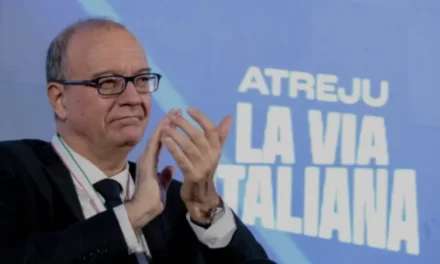l ritorno al latino e all’antica Roma: identità culturale o provincialismo?