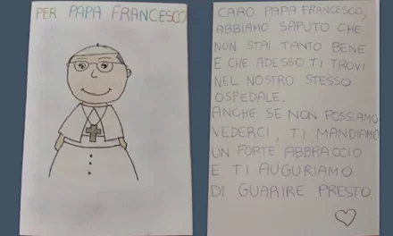 Papa Francesco e la forza della fragilità: un mondo che si stringe attorno a lui