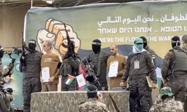 Hamas rinvia lo scambio di ostaggi: alta tensione tra Gaza e Israele
