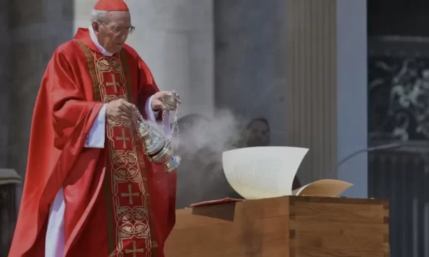 Il messaggio di Papa Francesco: costruire ponti, non muri