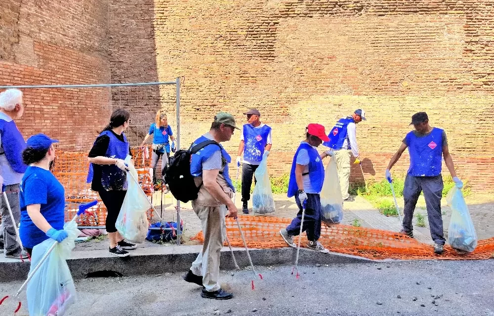 “Retake”, il volto pulito di Roma: i cittadini restituiscono dignità a Viale di Porta Tiburtina