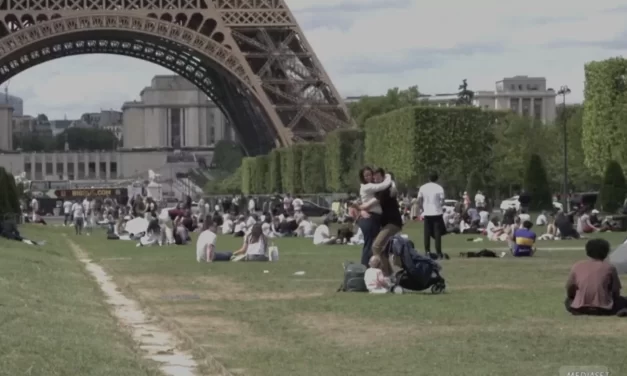 Francia, si discute la fine di Pasquetta come festa civile. Per la Chiesa, una questione non liturgica ma culturale