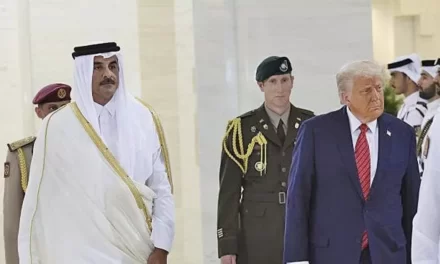 Qatar, il doppio gioco smascherato: l’Emiro sull’orlo dell’umiliazione