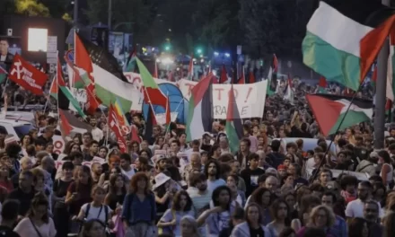 Roma, il corteo degenerato e il rischio di due cecità