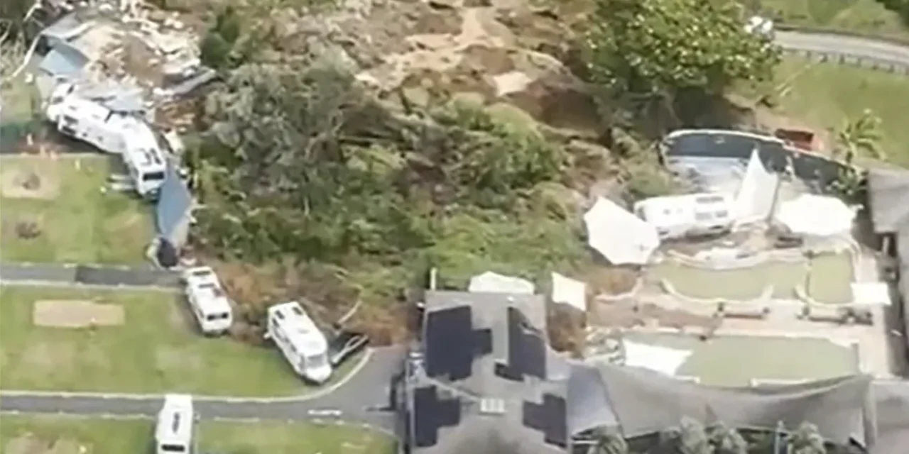 Nuova Zelanda, frane a Mount Maunganui