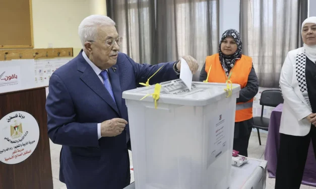Gaza e Cisgiordania al voto: la democrazia palestinese resiste tra macerie, boicottaggi e speranza