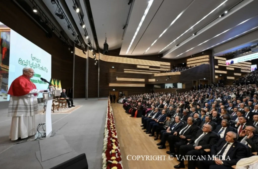 leone xiv palazzo dei congressi ad algeri