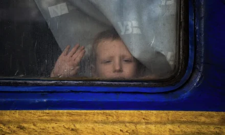 Bambini ucraini deportati, la corsa contro il tempo per salvarne altri 45