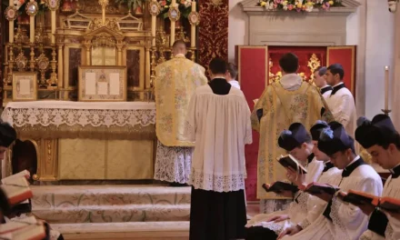 Scisma lefebvriano, Müller avverte la FSSPX: senza il Papa non c’è cattolicesimo