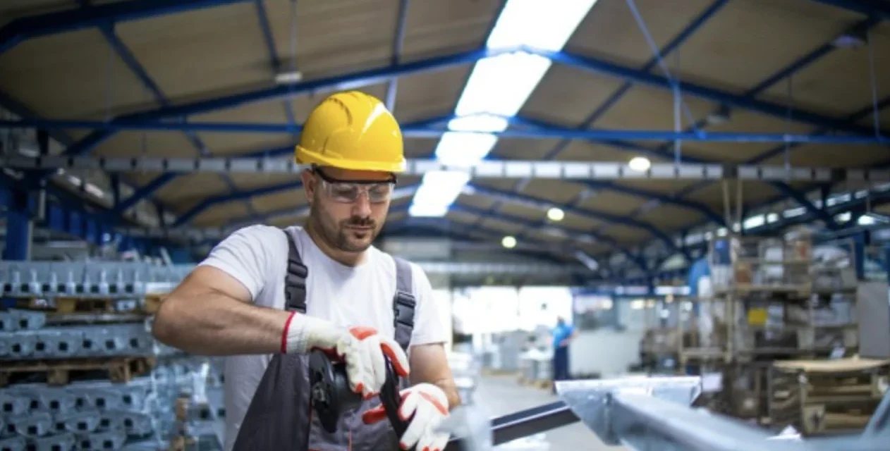 Industria italiana, il declino silenzioso
