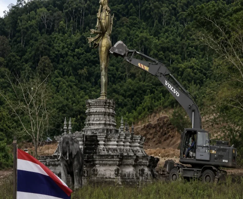 Tailandia e Cambogia: quando la storia non passa mai