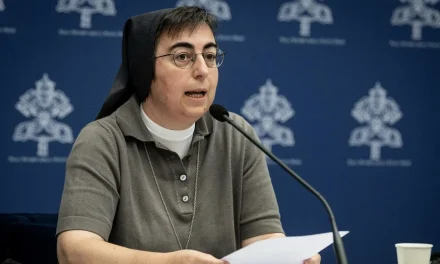 Suor Alessandra Smerilli prefetto: la terza donna alla guida di un Dicastero cambia il volto della Curia