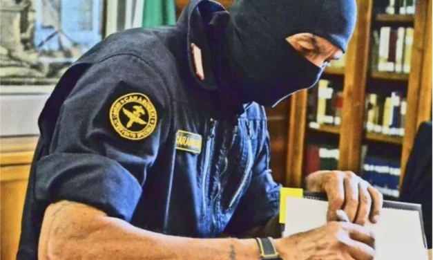 Comandante Alfa, l’eroe senza volto che insegnava ai giovani a servire lo Stato