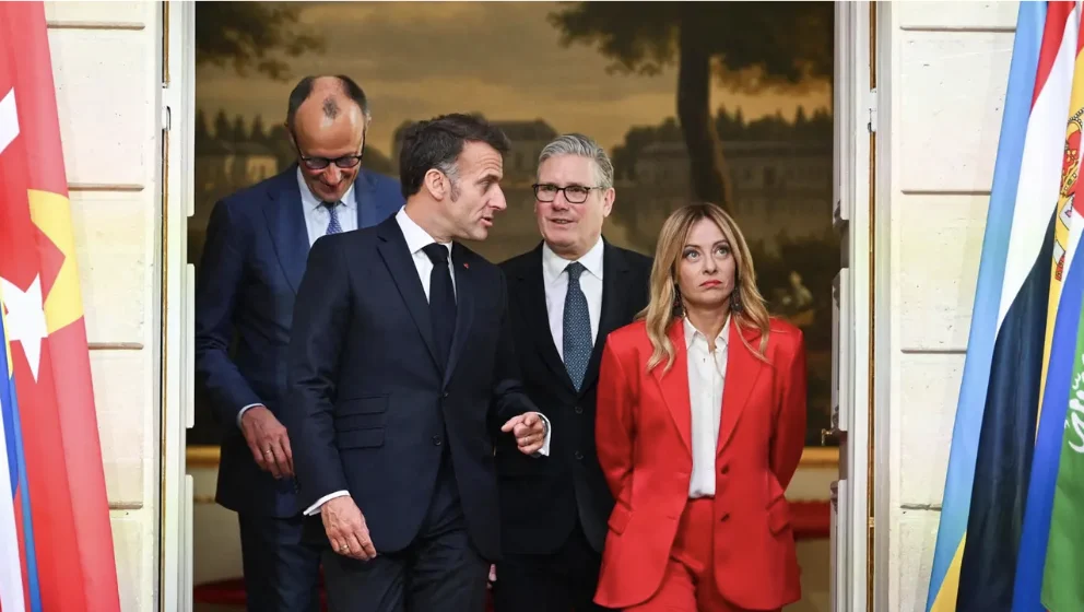 I Volenterosi preparano la pace facendo le prove della guerra