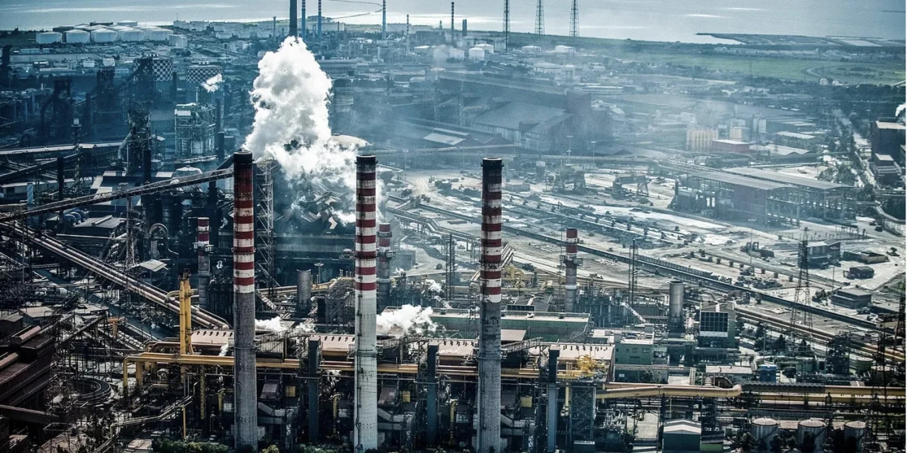 Ex Ilva Taranto, la sentenza riapre il dilemma tra lavoro e salute
