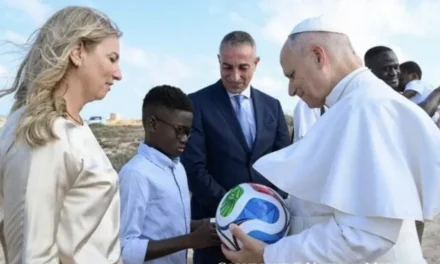 Leonardo, Leone XIV e il pallone che il mare non ha inghiottito