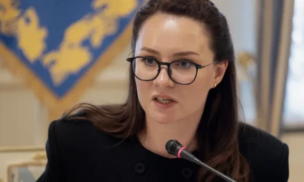L’Ucraina cambia governo per non cambiare rotta
