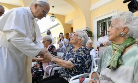 La Giornata dei nonni e la povertà del tempo: il regalo più grande è una visita