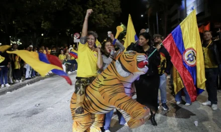 La Colombia spaccata e il Tigre che chiama i militari