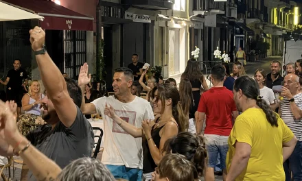 Vannacci cresce, l’Italia si restringe: il miraggio dell’uomo forte in un Paese senza idee