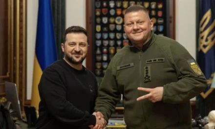Zelensky licenzia il Generale Syrskyi per evitare una ribellione popolare