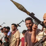 Houthi, danneggiato un caccia italiano in Arabia: Bab el-Mandeb e Hormuz stringono il commercio mondiale