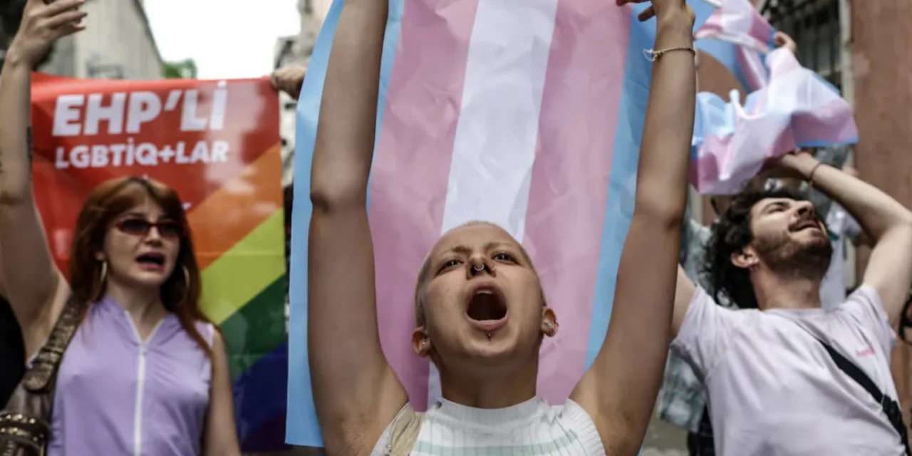 Turchia, gli arresti degli attivisti LGBT e una domanda che l’Occidente non vuole affrontare