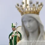Leone XIV a Lourdes: «Penitenza! Penitenza! Penitenza!». La promessa di Maria a Bernadette e la Francia del benessere