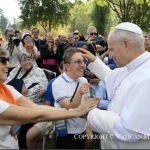 Leone XIV ai malati di Lourdes: «Ciò che è legale non è necessariamente morale». No alla morte programmata