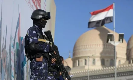 Attacco all’aeroporto di Riad: la guerra presenta il conto ai civili