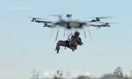 Ucraina, un drone evacua un soldato ferito: la tecnologia che salva