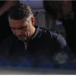 Flávio Bolsonaro in Florida: la fuga dopo la sconfitta e l’inchiesta sui fondi del film su Jair