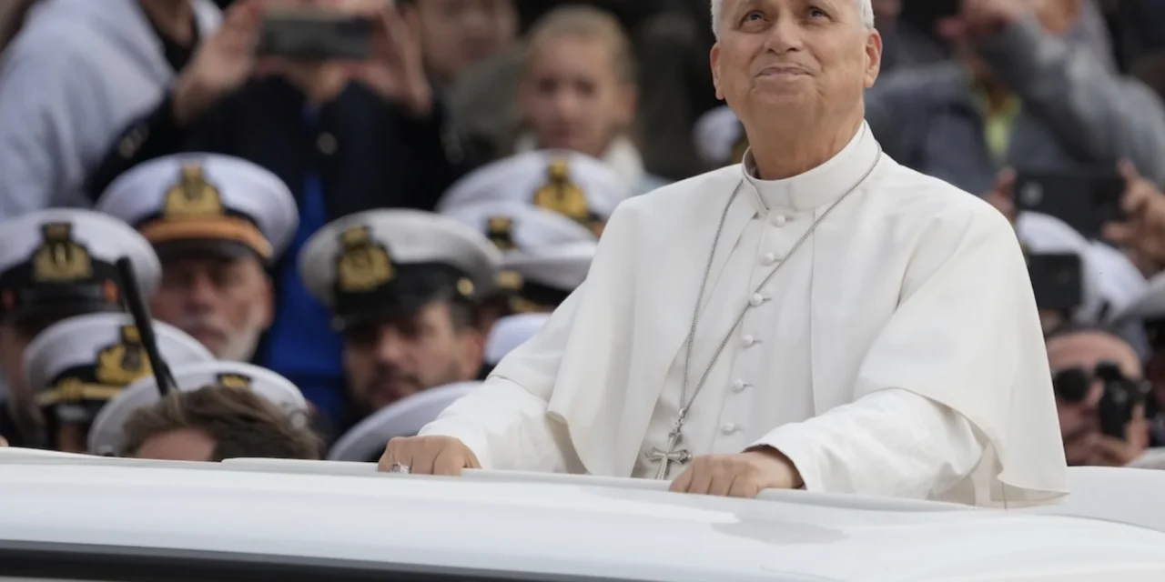 Leone XIV vota per le elezioni di midterm degli USA