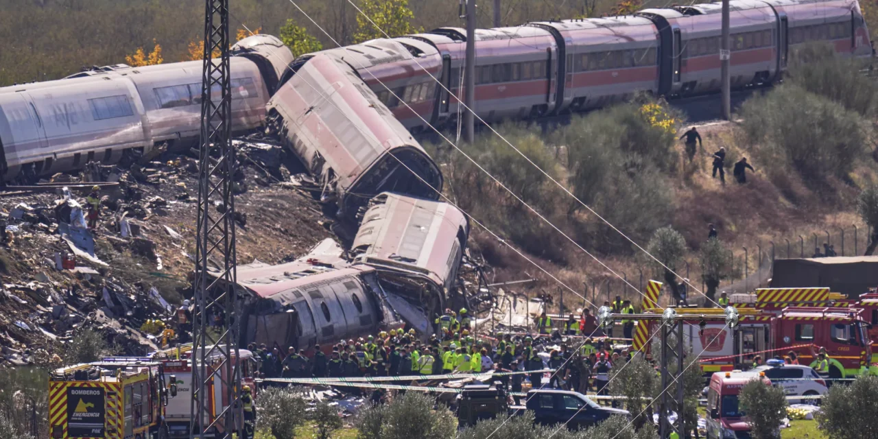 Incidente ferroviario a Urda, almeno 68 morti: la Spagna chiede verità e sicurezza