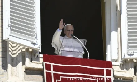 Papa Leone XIV si ricovera per operarsi. Ha un nodulo al polmone, ben localizzato e in fase iniziale